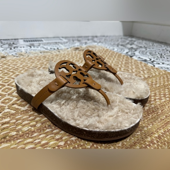 Tory Burch Cloud Shearling Sandals - Picture 2 of 7